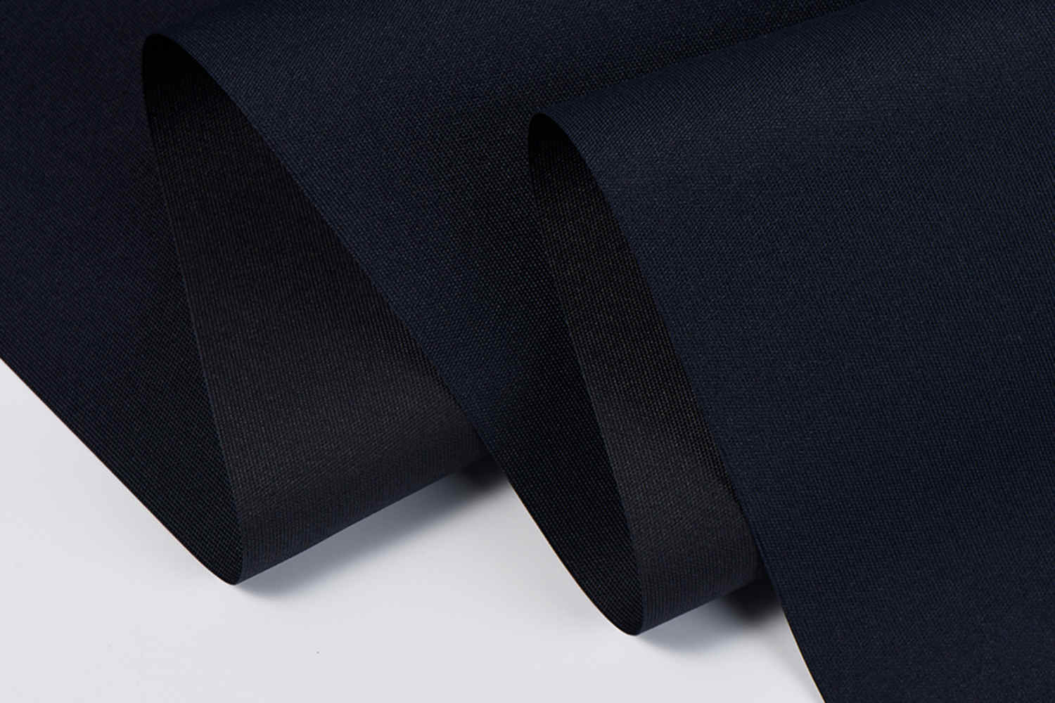 600d * 900d * 83T PU